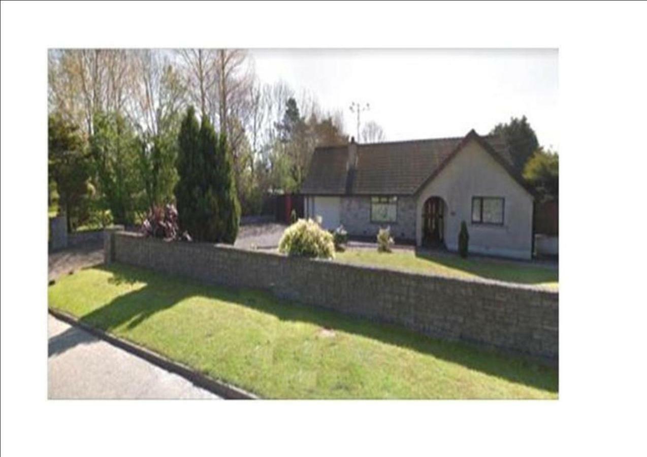 Burndavis Lodge Ballymena Exteriör bild
